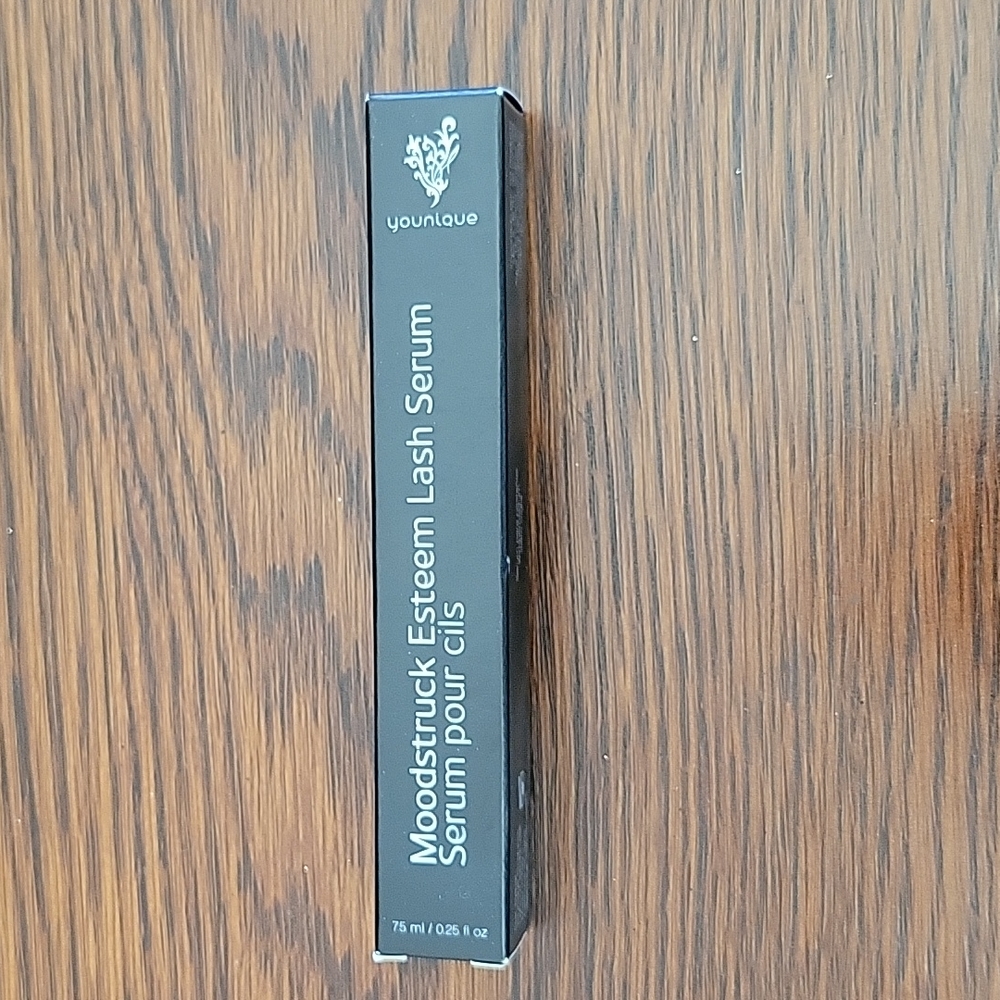 Younique Moonstruck Esteem Lash Serum